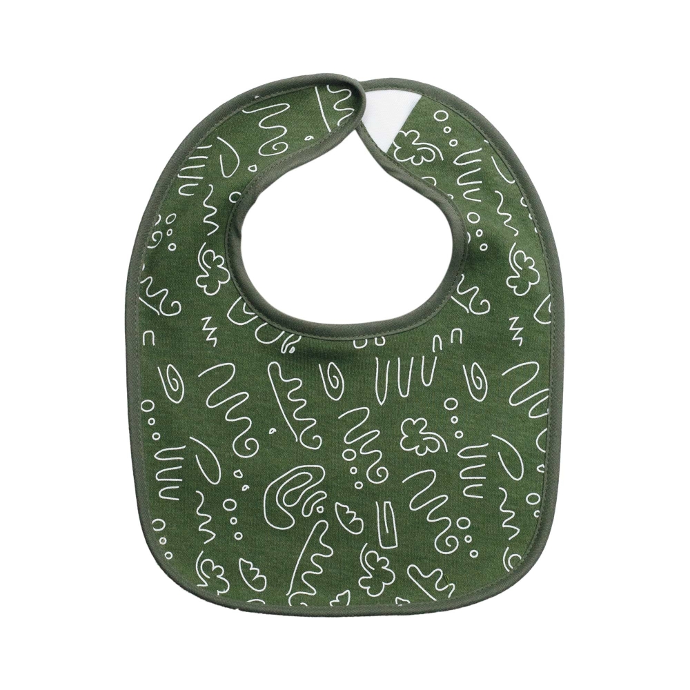 Lätzchen mit tannengrünen Motiven