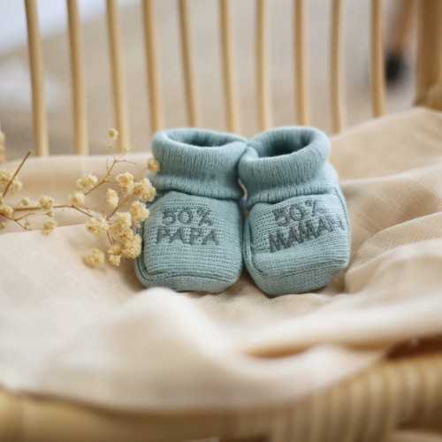 Baby-Hausschuhe salbeigrün 50% Papa 50% Mama