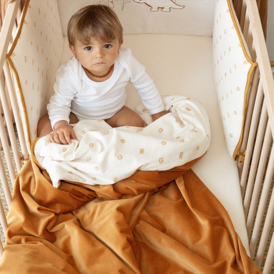 Ocher and ecru baby blanket 100x140cm