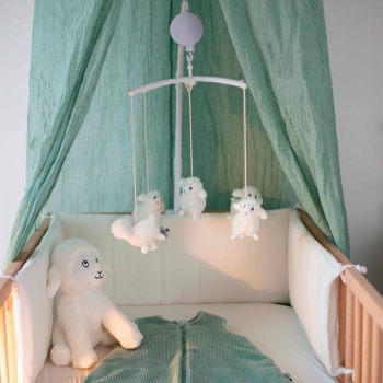 juego de cama bebé Wooly con el móvil musical oveja