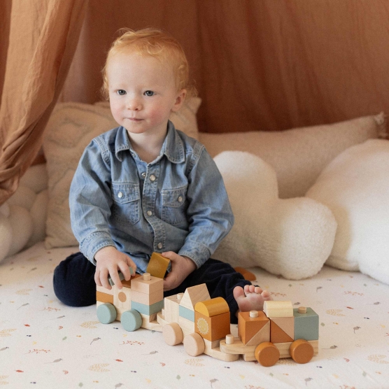 Trenino in legno giocattolo per bambini
