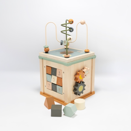 Cubo di attività per bambini in legno