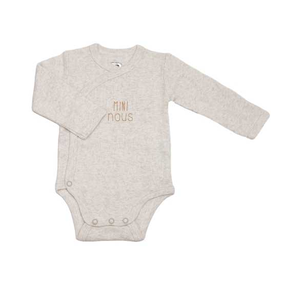 Conjunto de dois bodies cor de creme com a inscrição «Mini nós»