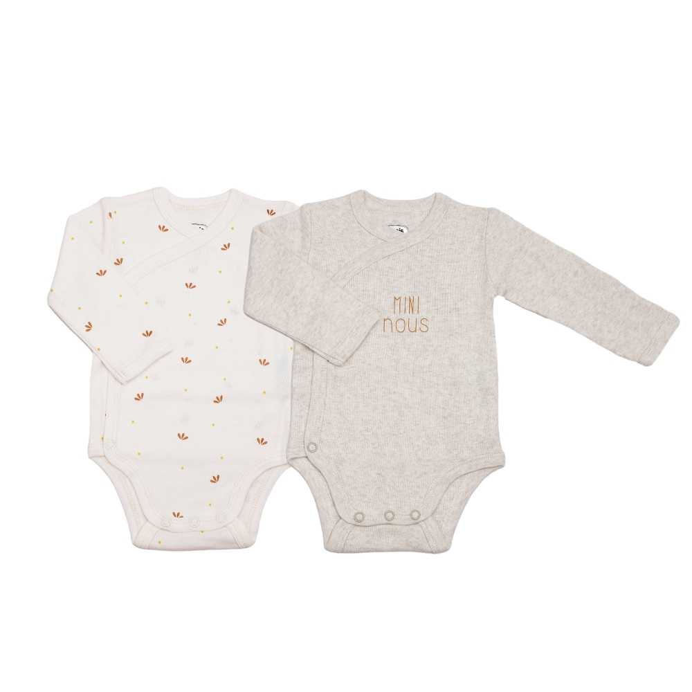 Conjunto de dois bodies cor de creme com a inscrição «Mini nós»