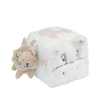 cubo de atividades com leão para bebé. cubo de atividades com leão para bebé.