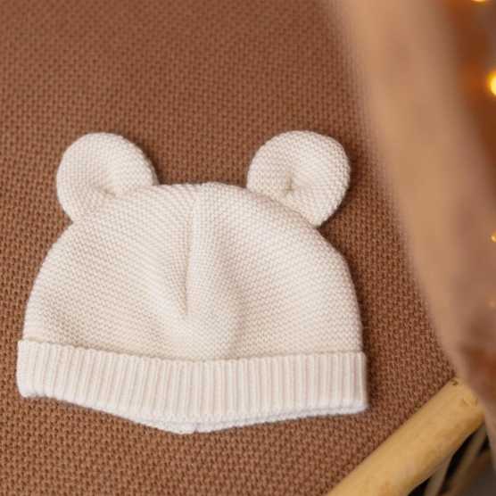 Gorro de malha com orelhas verde-azeitona