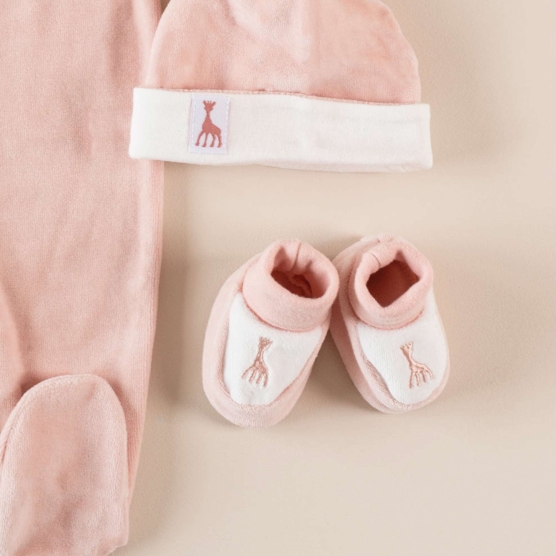 Chausson rose avec broderie rose Sophie la girafe