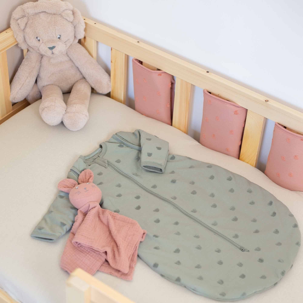 babybedenset kleigroene slaapzak met berenmotieven babybedenset kleigroene slaapzak met berenmotieven
