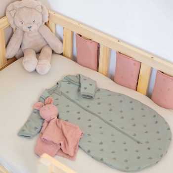 conjunto de cama para bebé com saco-cama verde-argila e motivos de ursinhos conjunto de cama para bebé com saco-cama verde-argila e motivos de ursinhos