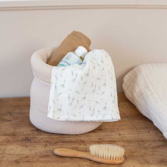 Conjunto de 3 fraldas de pano para bebé com motivos de espigas de trigo