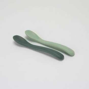 Conjunto de colheres de silicone verdes para bebé
