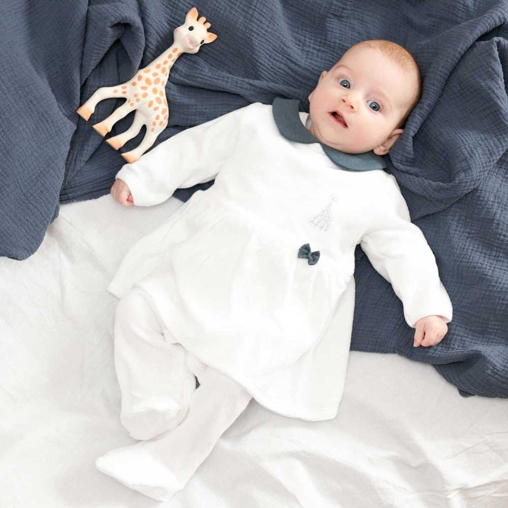 Pijama tipo vestido elegante em azul-marinho e branco