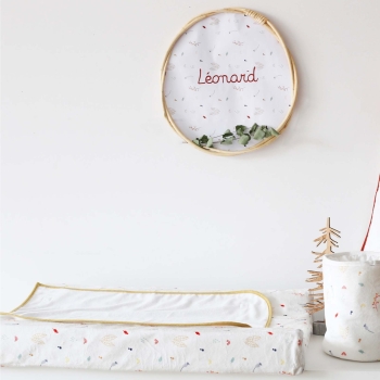 Changing mat + removable towel - Hide and seek in the forest Changing mat + removable towel - Hide and seek in the forest