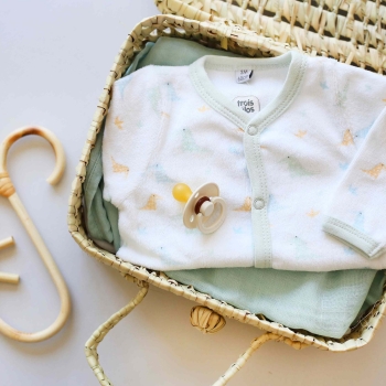 Inszenierung Dinosaurier-Pyjama Inszenierung Dinosaurier-Pyjama