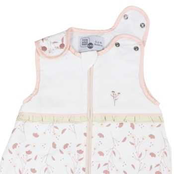 Abertura com molas de pressão e fecho de correr do saco-cama para recém-nascido em algodão biológico Rose & Lili Abertura com molas de pressão e fecho de correr do saco-cama para recém-nascido em algodão biológico Rose & Lili