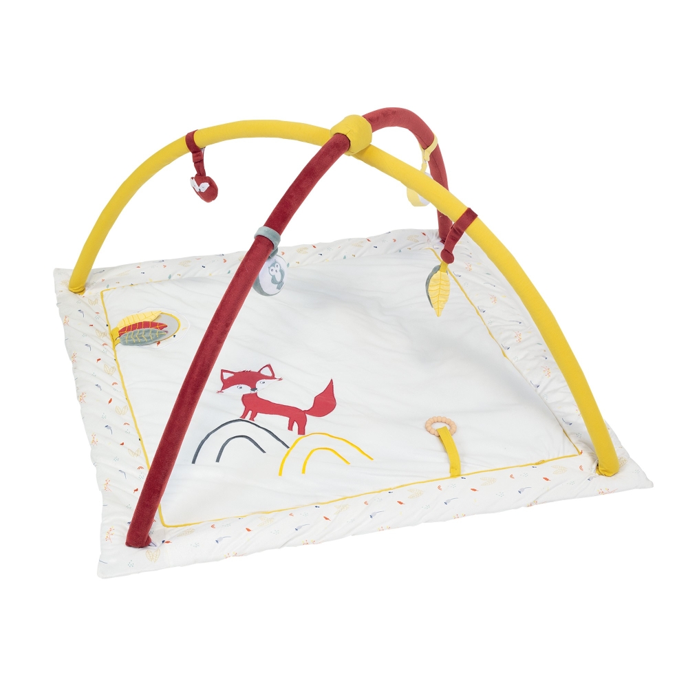 Play mat with terracotta and mustard yellow arches
