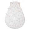 Parte de trás do saco-cama floral Rosa e Lili para bebés dos 0 aos 6 meses, com TOG 3 Parte de trás do saco-cama floral Rosa e Lili para bebés dos 0 aos 6 meses, com TOG 3