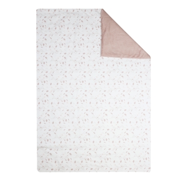 couverture velours étendue en long
