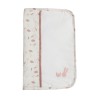 Frente da capa branca e rosa para boletim de saúde Frente da capa branca e rosa para boletim de saúde