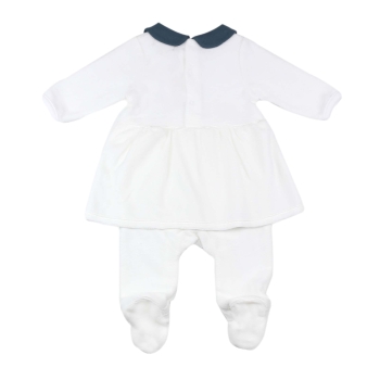 Parte de trás do pijama tipo vestido
