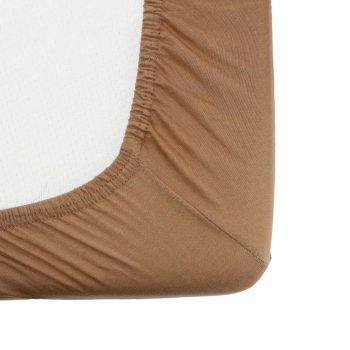 Zoom sur l'élastique du drap housse camel Zoom sur l'élastique du drap housse camel